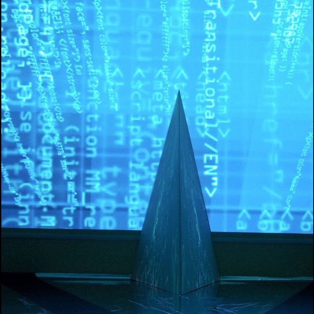 Посвящение космонавтике - Люминография - luminografia.ru