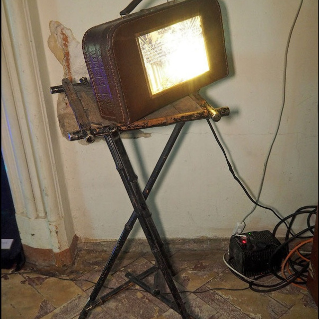 Восстание лайтбоксеров - Люминография - luminografia.ru