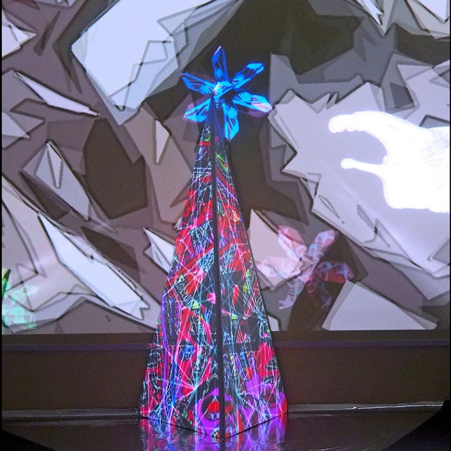 Посвящение космонавтике - Люминография - luminografia.ru