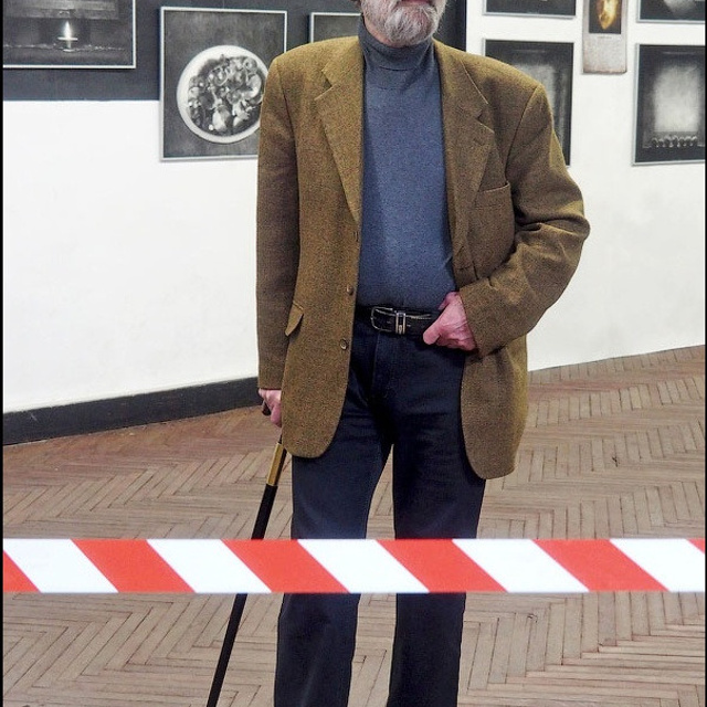 НЕ чёрный, НО квадрат - Люминография - luminografia.ru