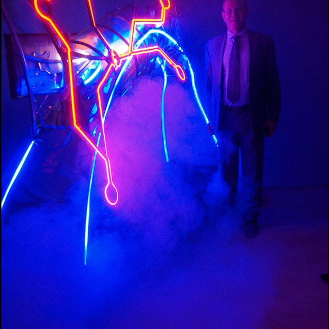 Посвящение космонавтике - Люминография - luminografia.ru