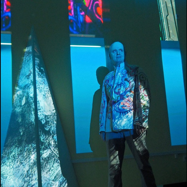 Посвящение космонавтике - Люминография - luminografia.ru