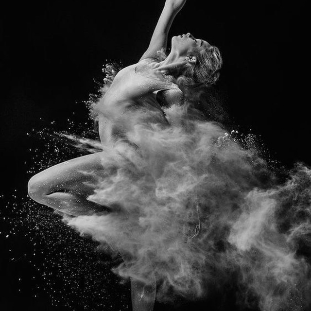 Съемка с мукой. Фотостудия Гранд в Санкт-Петербурге