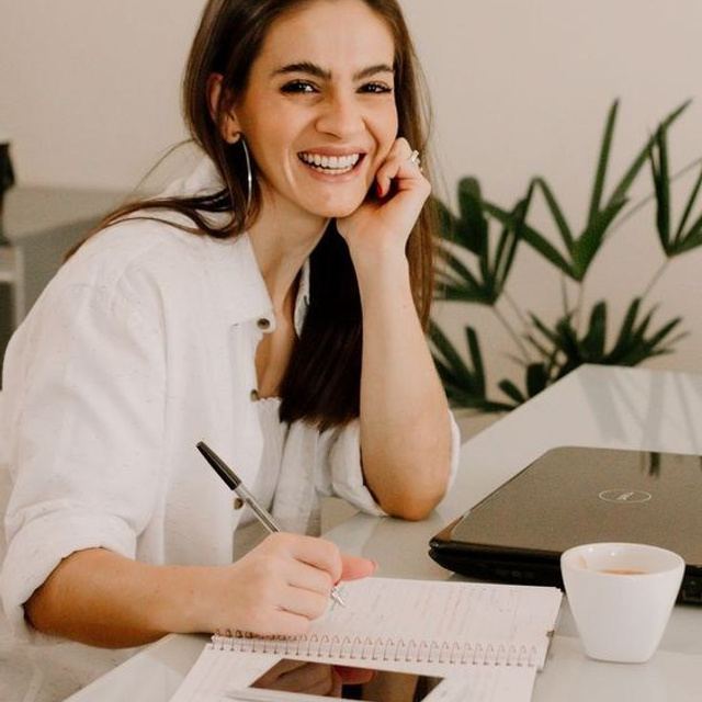 Мудборд: Интерьерные скетчи/дизайнер. Контент-съёмка и бизнес-портреты в Москве. Виктория Кулюкина