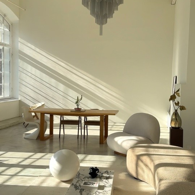 Залы, список студии СПБ. Профессиональный фотограф беременности в СПБ. Стильные фотосессии беременности в стиле минимализм и классическая фотография