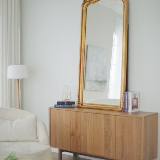 Залы, список студии СПБ. Профессиональный фотограф беременности в СПБ. Стильные фотосессии беременности в стиле минимализм и классическая фотография