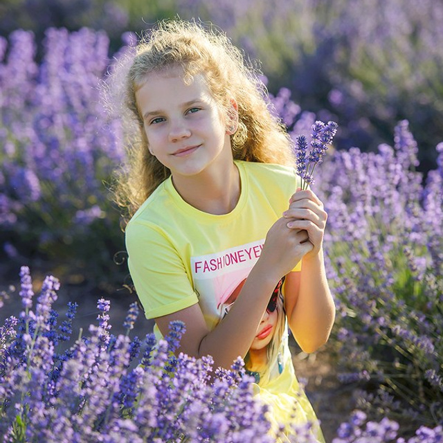 Фотосессия в стиле прованс. Лавандовые поля, цветение лаванды в Тургеневке