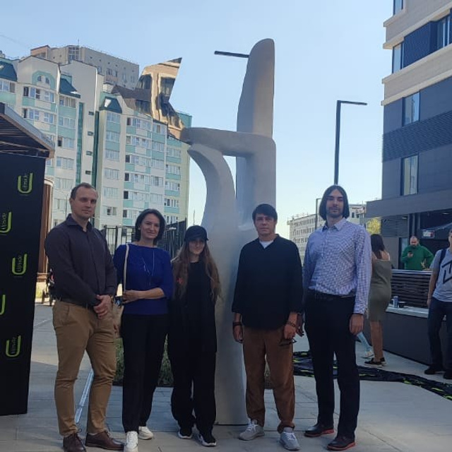 арт-объект жест жк любовь и голуби