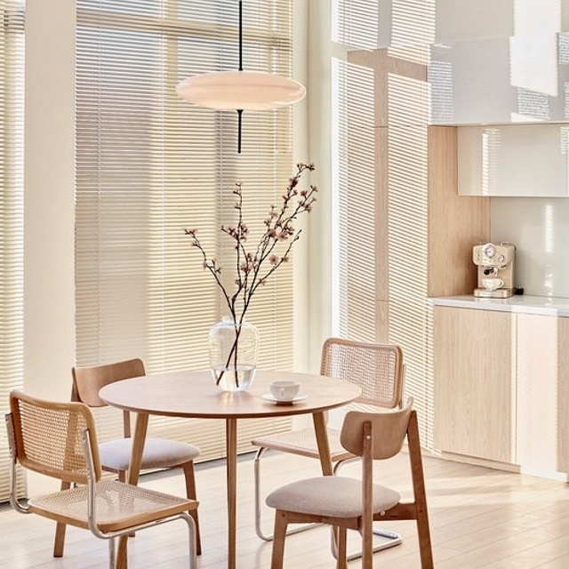 Залы, список студии СПБ. Профессиональный фотограф беременности в СПБ. Стильные фотосессии беременности в стиле минимализм и классическая фотография