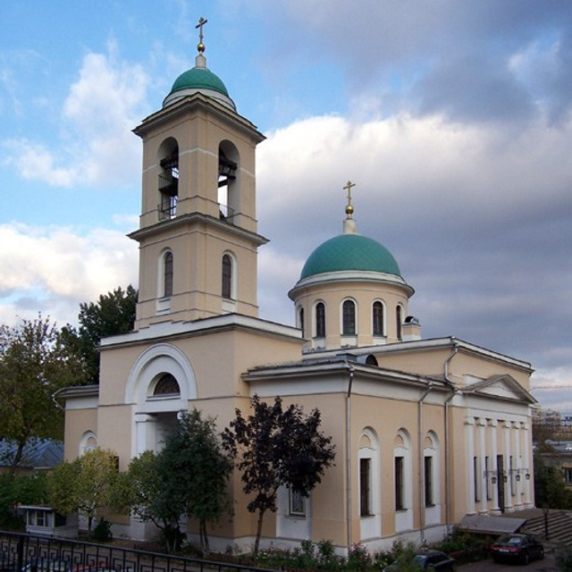 Церковь Спаса Всемилостивого в Кусково. Видеограф на крещение и венчание в Москве и МО | Ирина Юдина