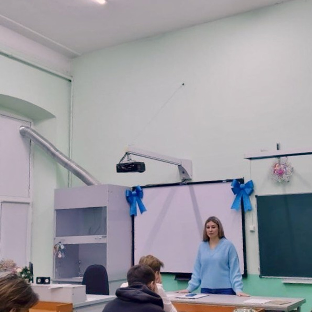 Не стой у опасной черты. Новотитаровский Дом культуры