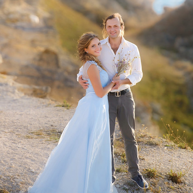 Семейный фотограф в Севастополе. Фотосессия для двоих на Фиоленте на закате.