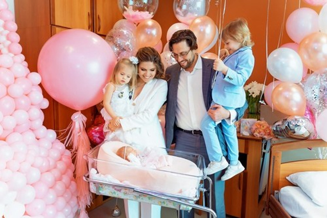 СЪЕМКА ВЫПИСКИ ИЗ РОДДОМА