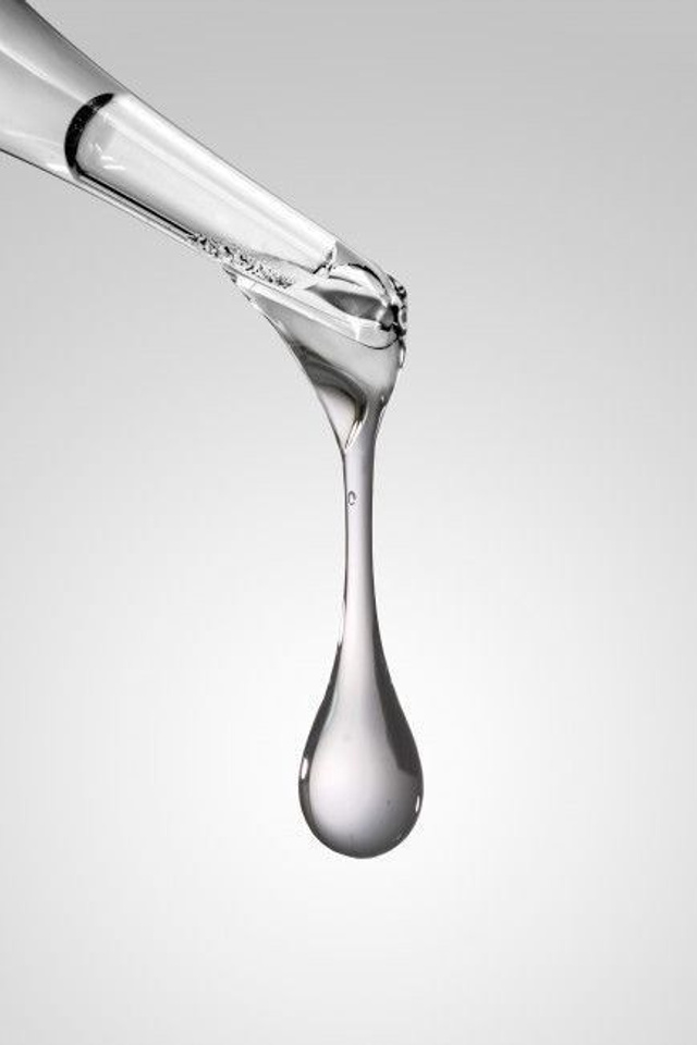 Референс для сыворотки с увлажняющим эффектом