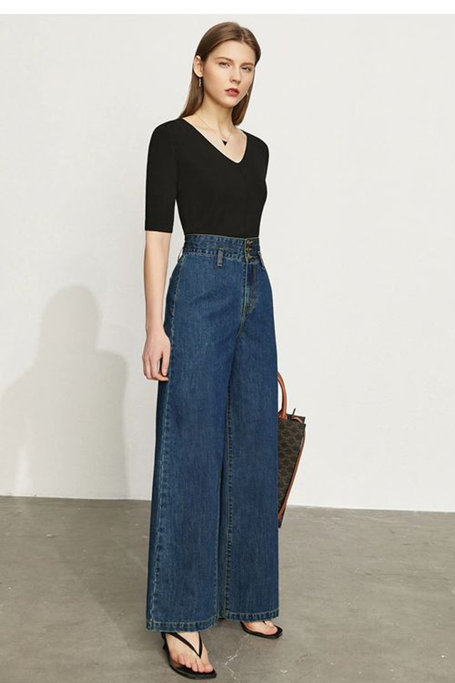 Профессиональная съемка штанов для акцента на модные принты и узоры