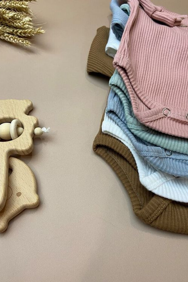 Съемка одежды для малышей с акцентом на оригинальные дизайнерские решения