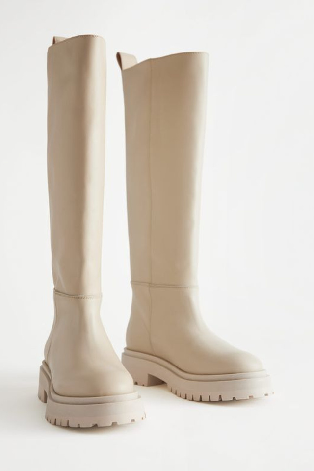 Эффектная съемка сапог для рекламы и презентаций коллекций