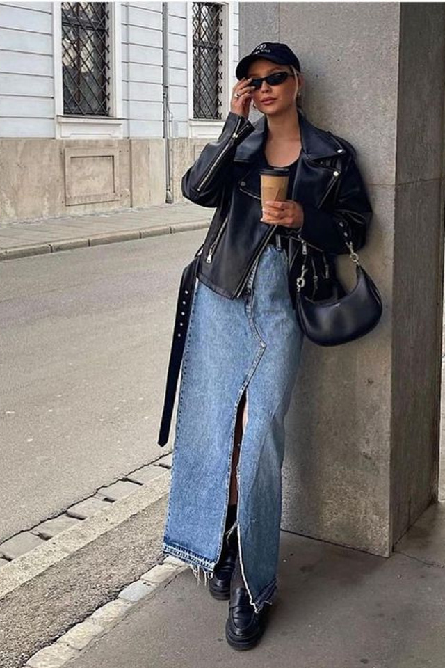 Профессиональная предметная съемка длинных джинсовых юбок с акцентом на текстуру денима