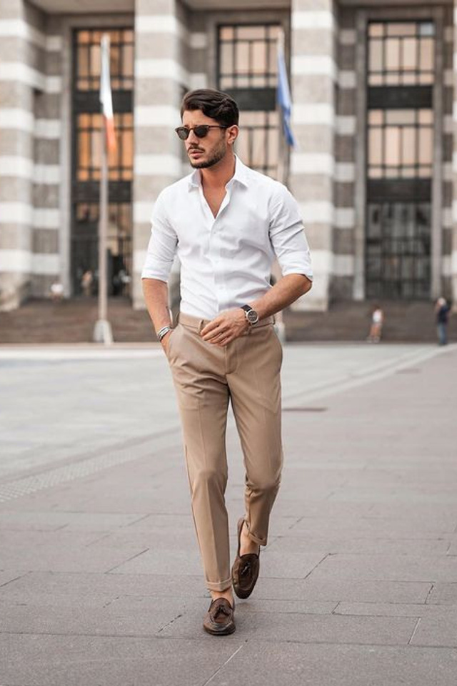 Качественная фотосъемка мужских штанов для рекламы и лукбуков