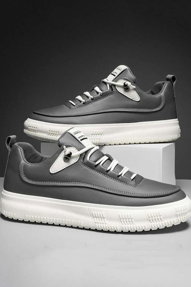 Фотосъемка кроссовок для создания энергичных и стильных образов