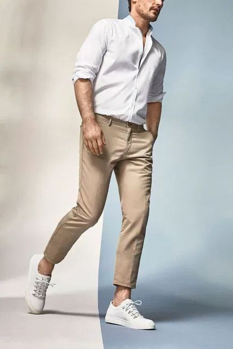 Съемка штанов для акцента на идеальную посадку и силуэт