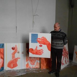 Выставочная АРТ резиденция " ЯБЛОКО»