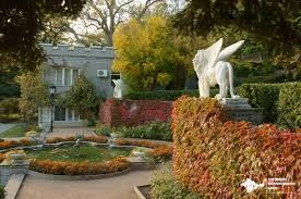 Локации для фотосессии в Ялте. Профессиональная фотосъемка в Крыму. Натуральные эмоции и живые кадры. Забронируйте дату прямо сейчас!