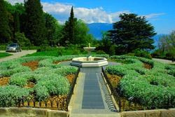 Локации для фотосессии в Ялте. Профессиональная фотосъемка в Крыму. Натуральные эмоции и живые кадры. Забронируйте дату прямо сейчас!