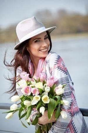 Тюльпаны на улице. Фотограф в Екатеринбурге Юлия Ташлыцкая