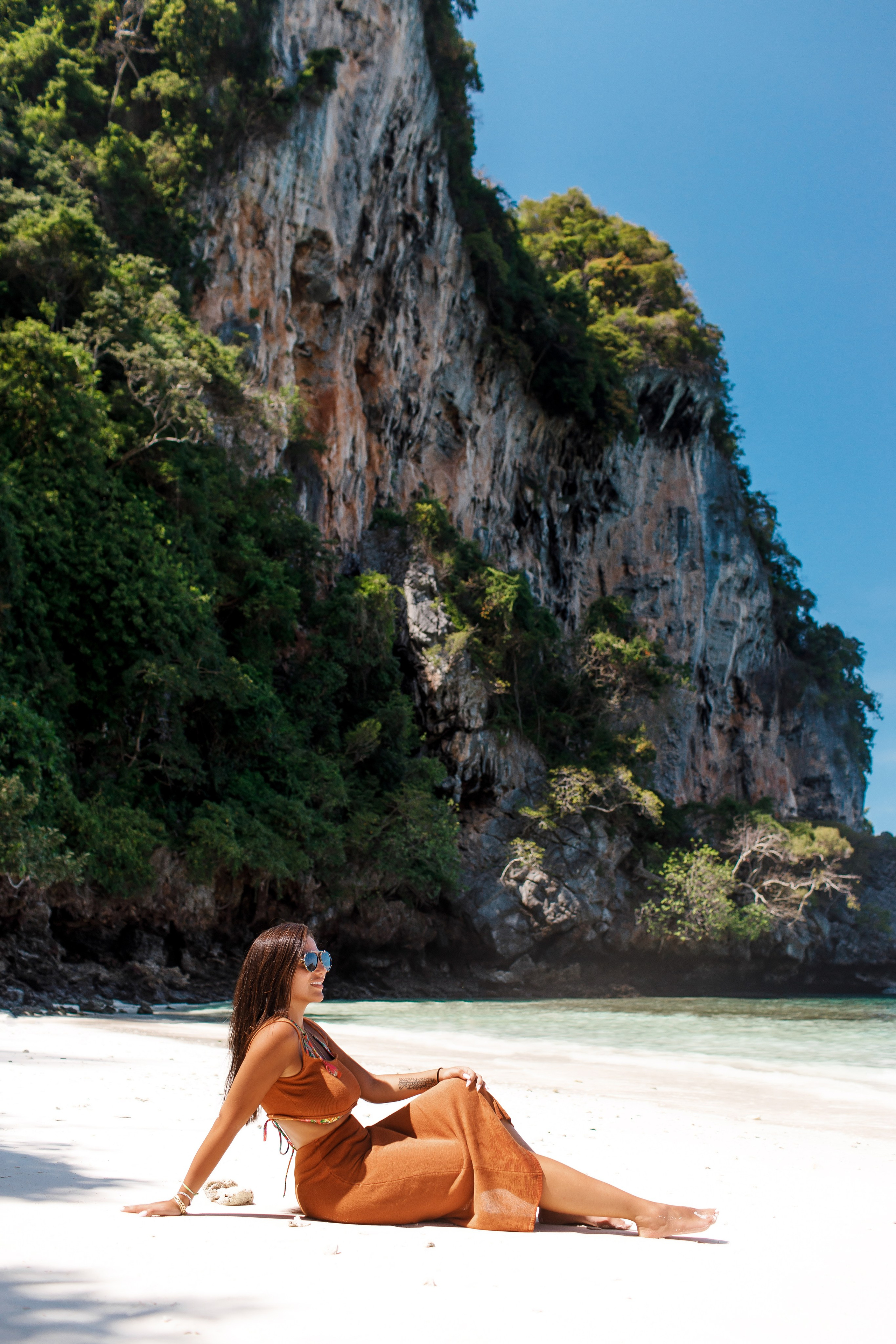 Prices for photo shoots in Phuket. Photographer in Phuket. Photographer Thailand