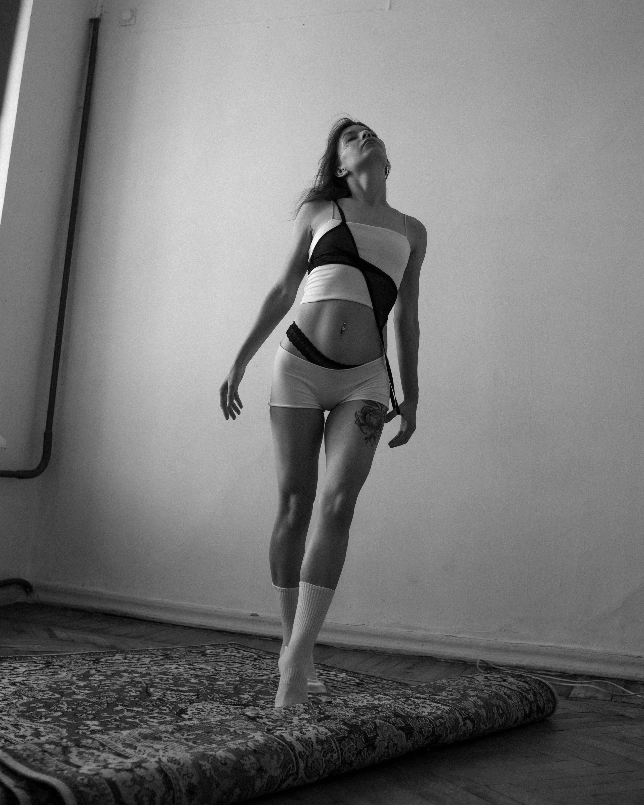 Аня. Женский фотограф. Создатель украшений ручной работы. Модель