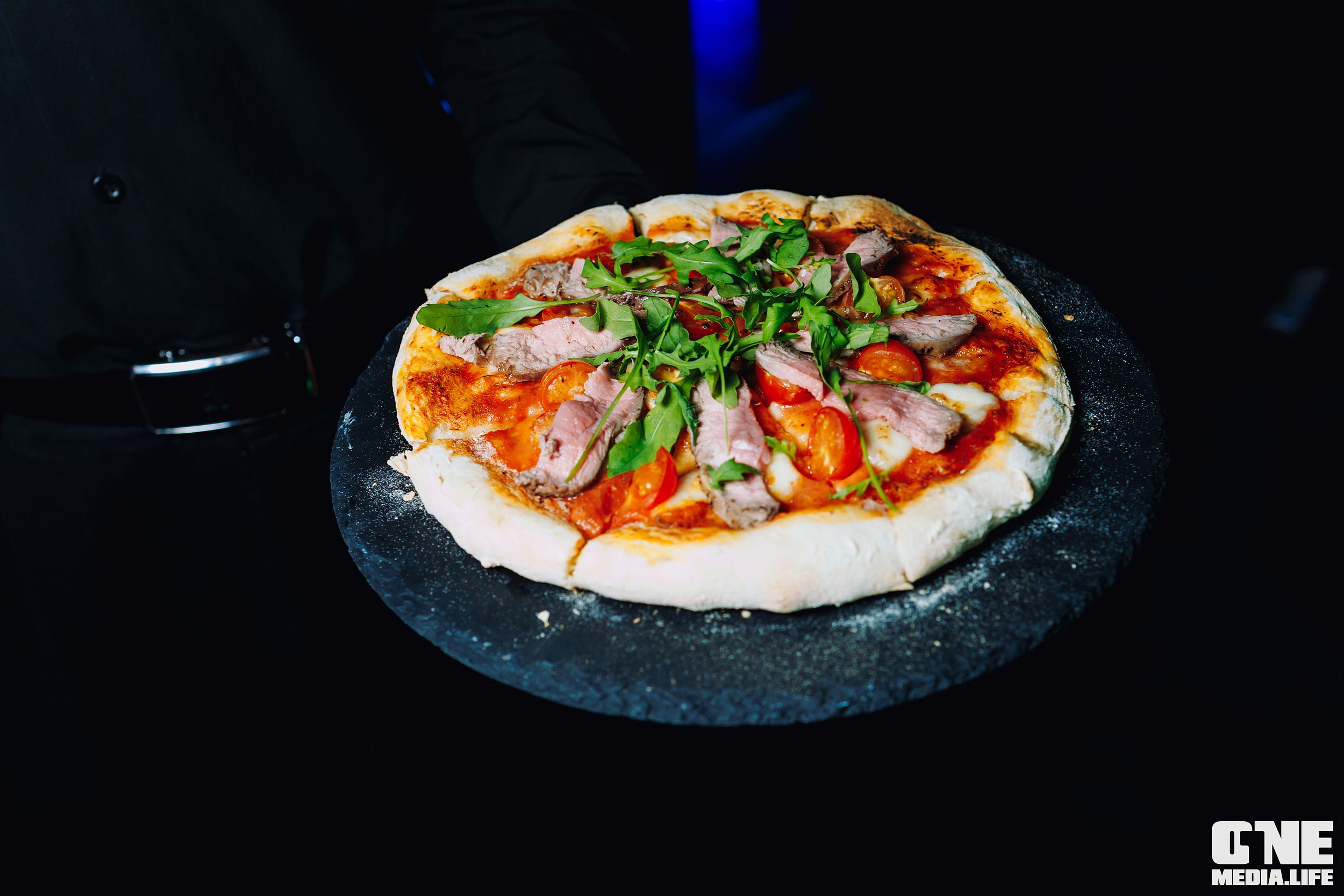 Фоторепортаж из караоке-клуба Эйфория. One Media Life: фоторепортажи, фотоотчеты с мероприятий и заведений