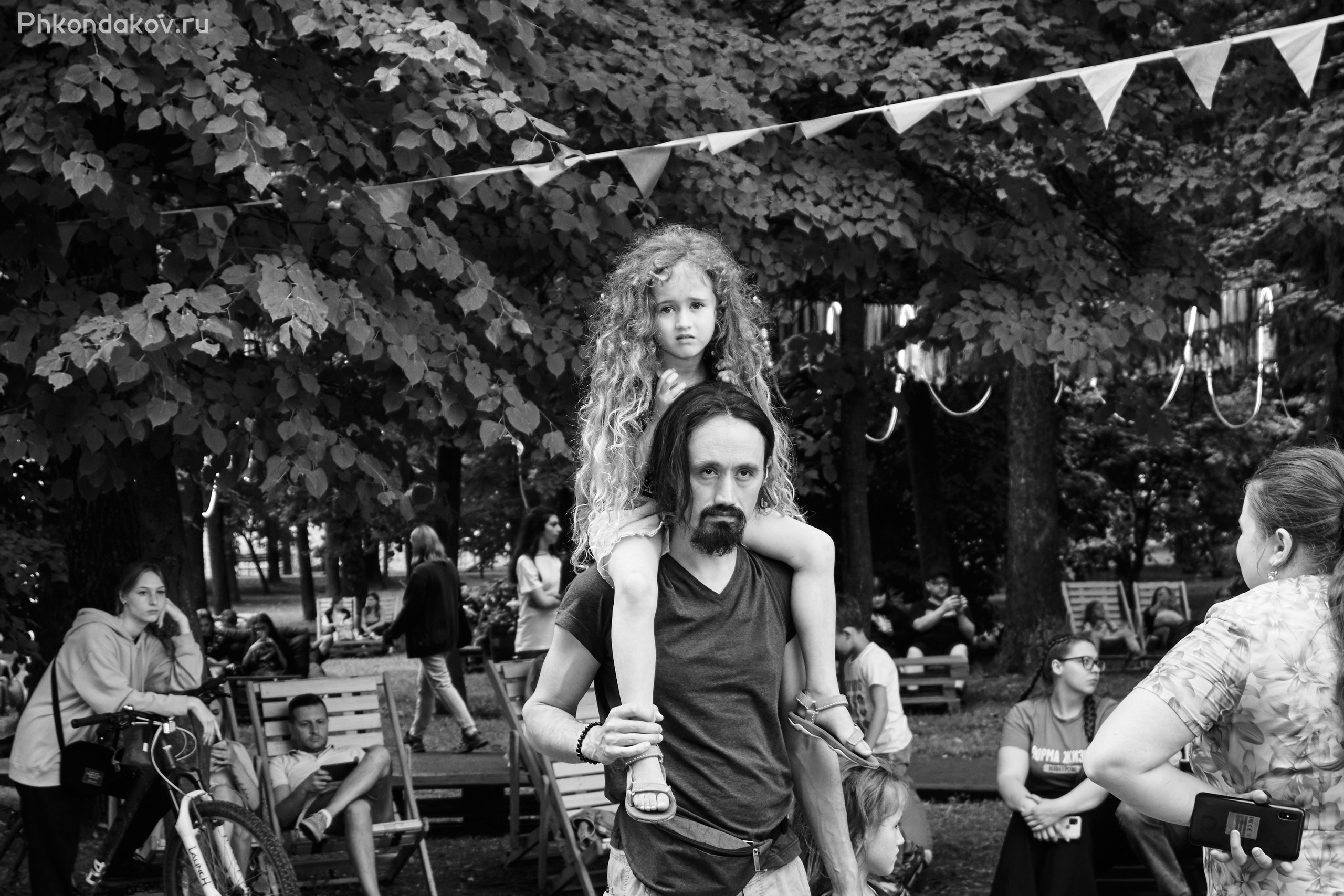 Фестиваль прожектор в иваново 8 июля 2023. Фотограф в Иваново: Каталожная съемка одежды и постельного белья, Wildberries