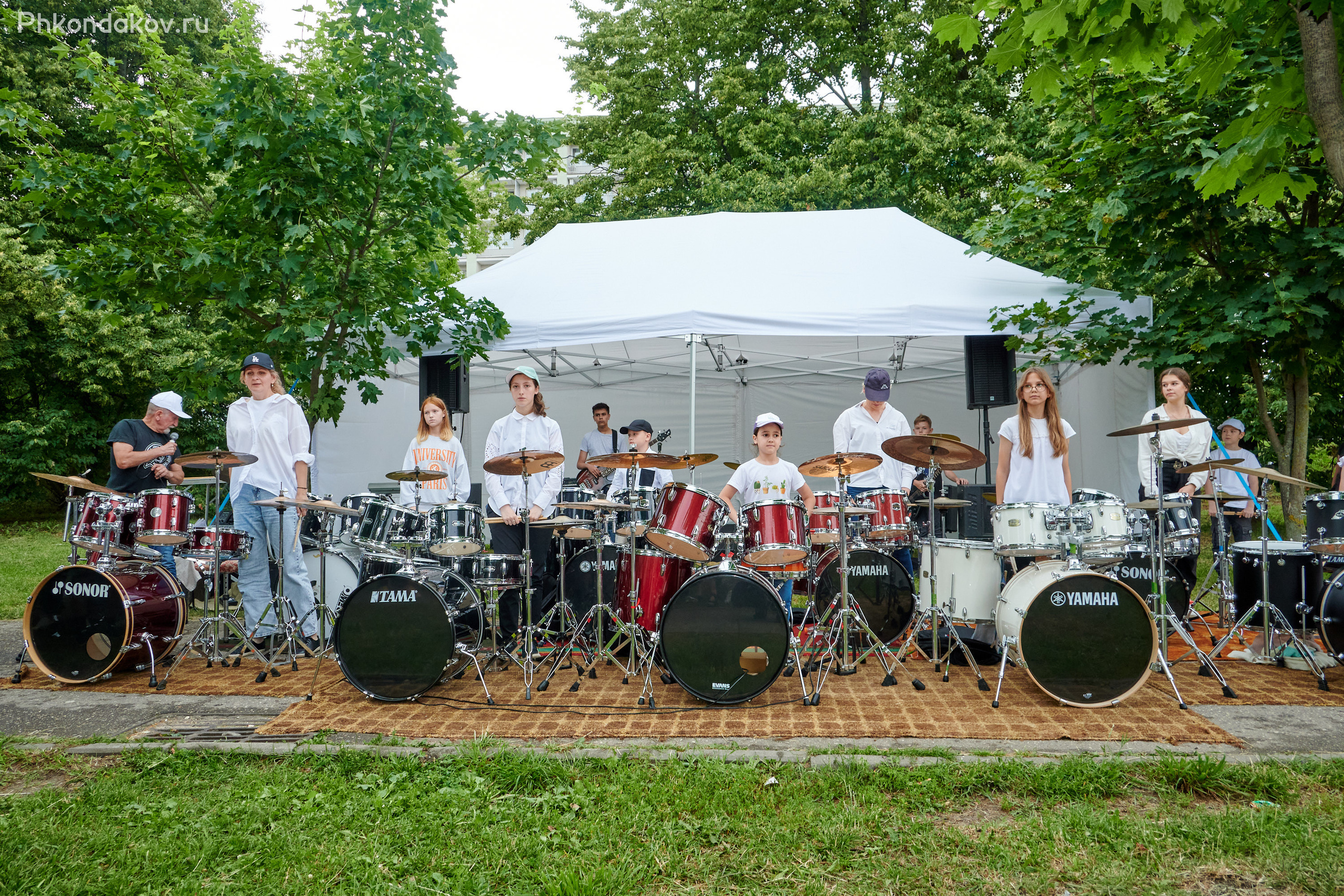 Фестиваль прожектор в иваново 8 июля 2023. Фотограф в Иваново: Каталожная съемка одежды и постельного белья, Wildberries