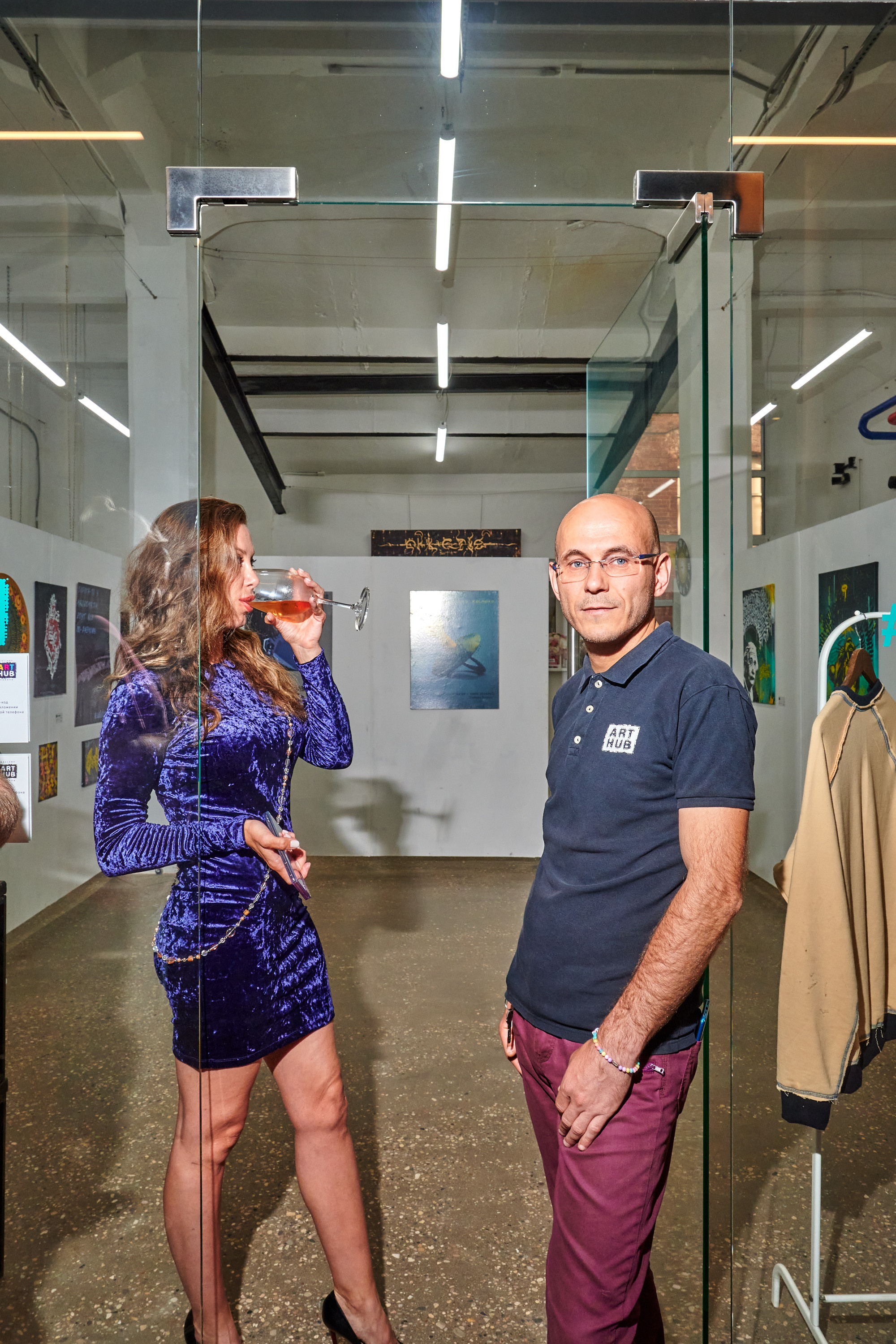 Пластика букв 2.0 открытие в Arthub. Фотограф в Иваново: Каталожная съемка одежды и постельного белья, Wildberries