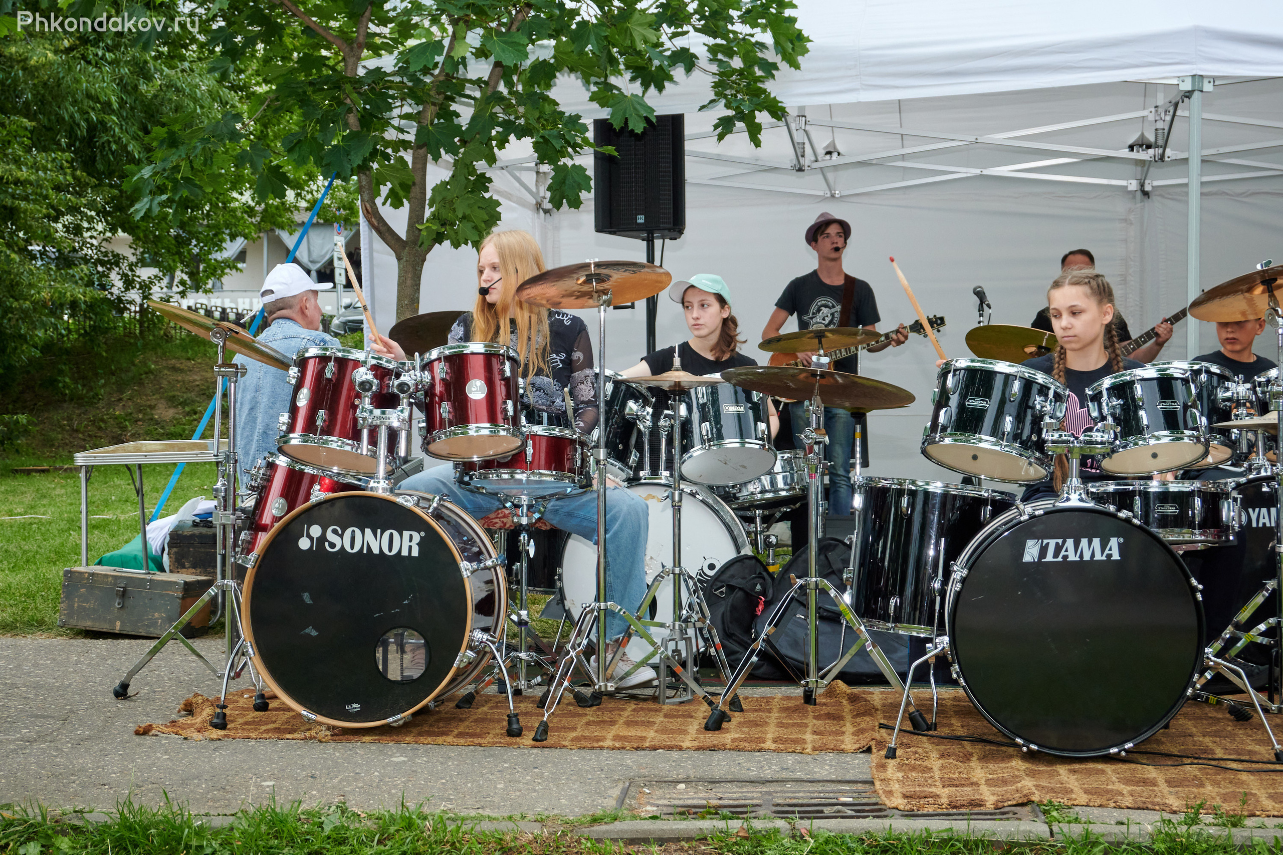 Фестиваль прожектор в иваново 8 июля 2023. Фотограф в Иваново: Каталожная съемка одежды и постельного белья, Wildberries