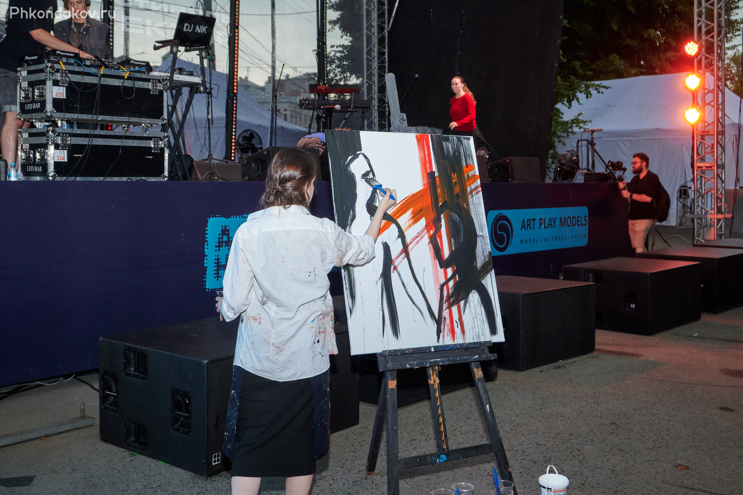 Фестиваль прожектор в иваново 8 июля 2023. Фотограф в Иваново: Каталожная съемка одежды и постельного белья, Wildberries