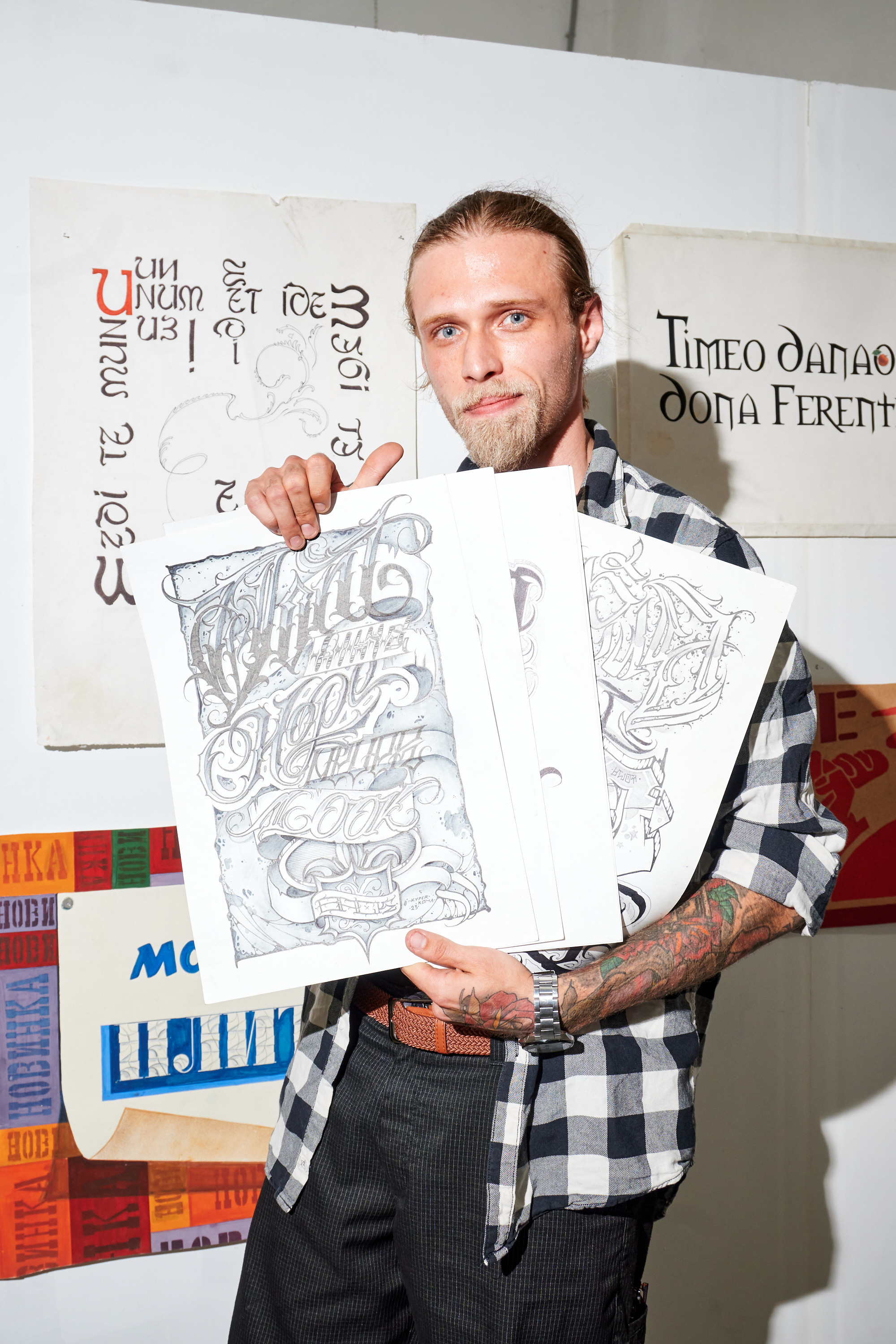 Пластика букв 2.0 открытие в Arthub. Фотограф в Иваново: Каталожная съемка одежды и постельного белья, Wildberries