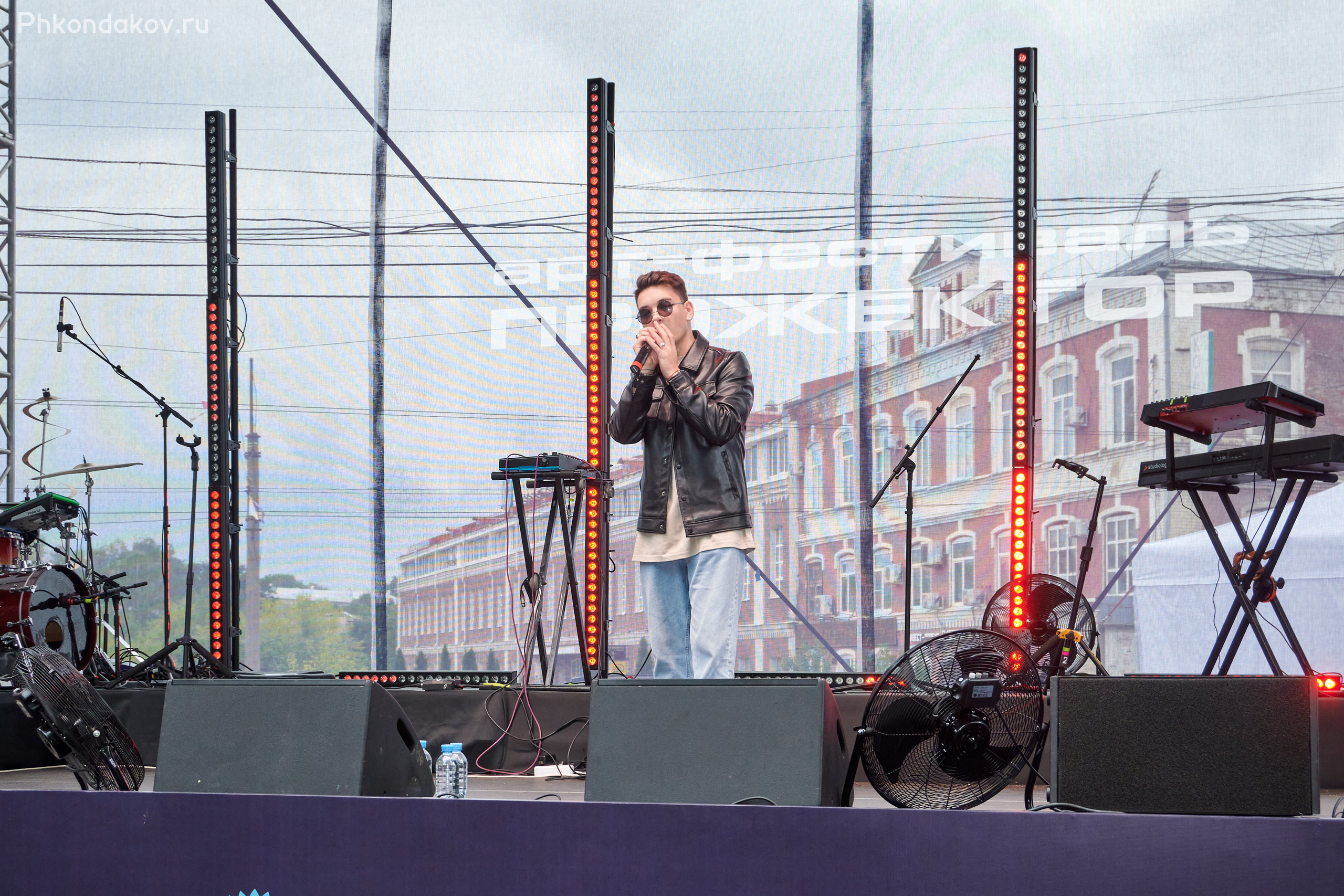 Фестиваль прожектор в иваново 8 июля 2023. Фотограф в Иваново: Каталожная съемка одежды и постельного белья, Wildberries