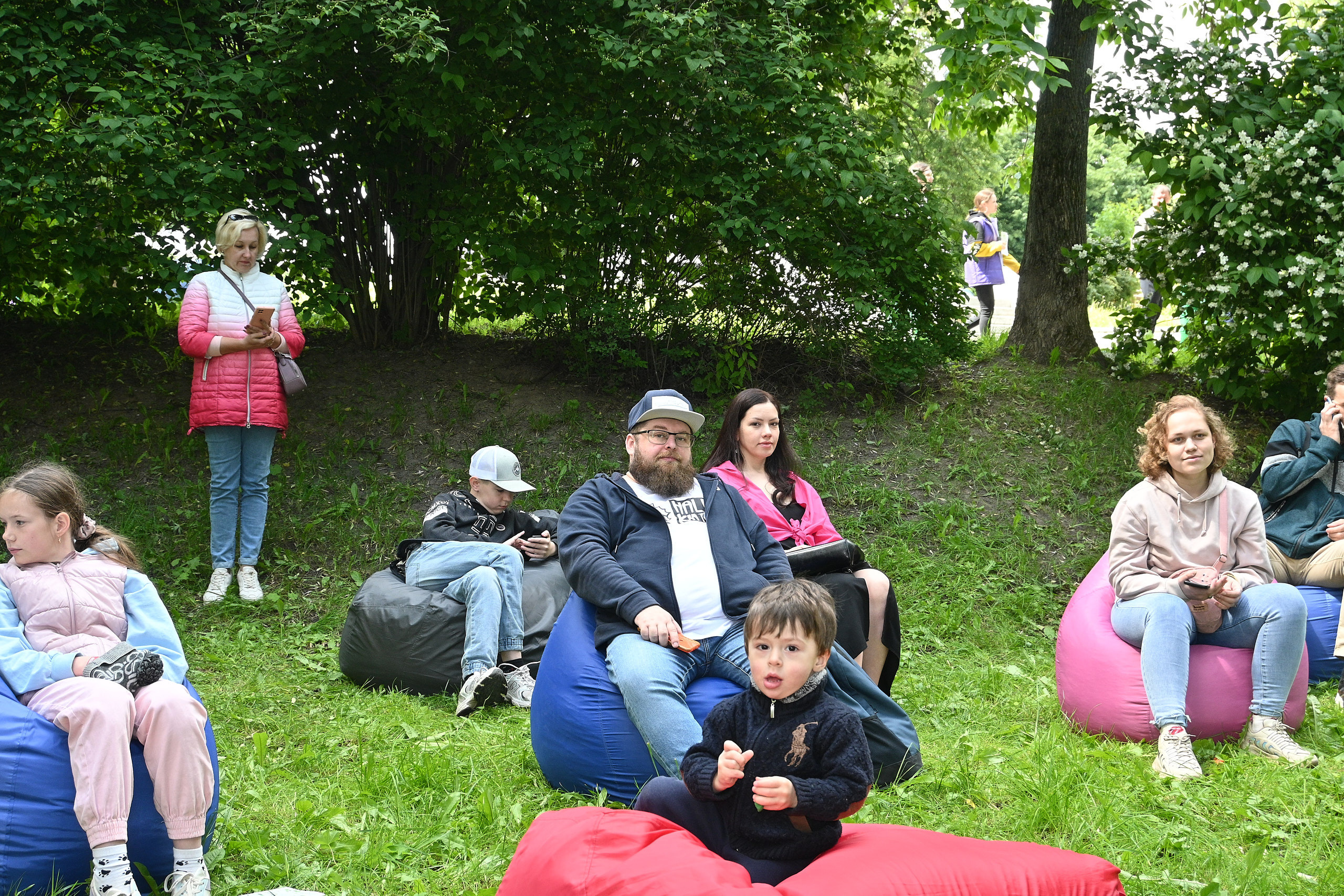 Репортажная съемка Ивафест в Иваново. Фотограф в Иваново: Каталожная съемка одежды и постельного белья, Wildberries