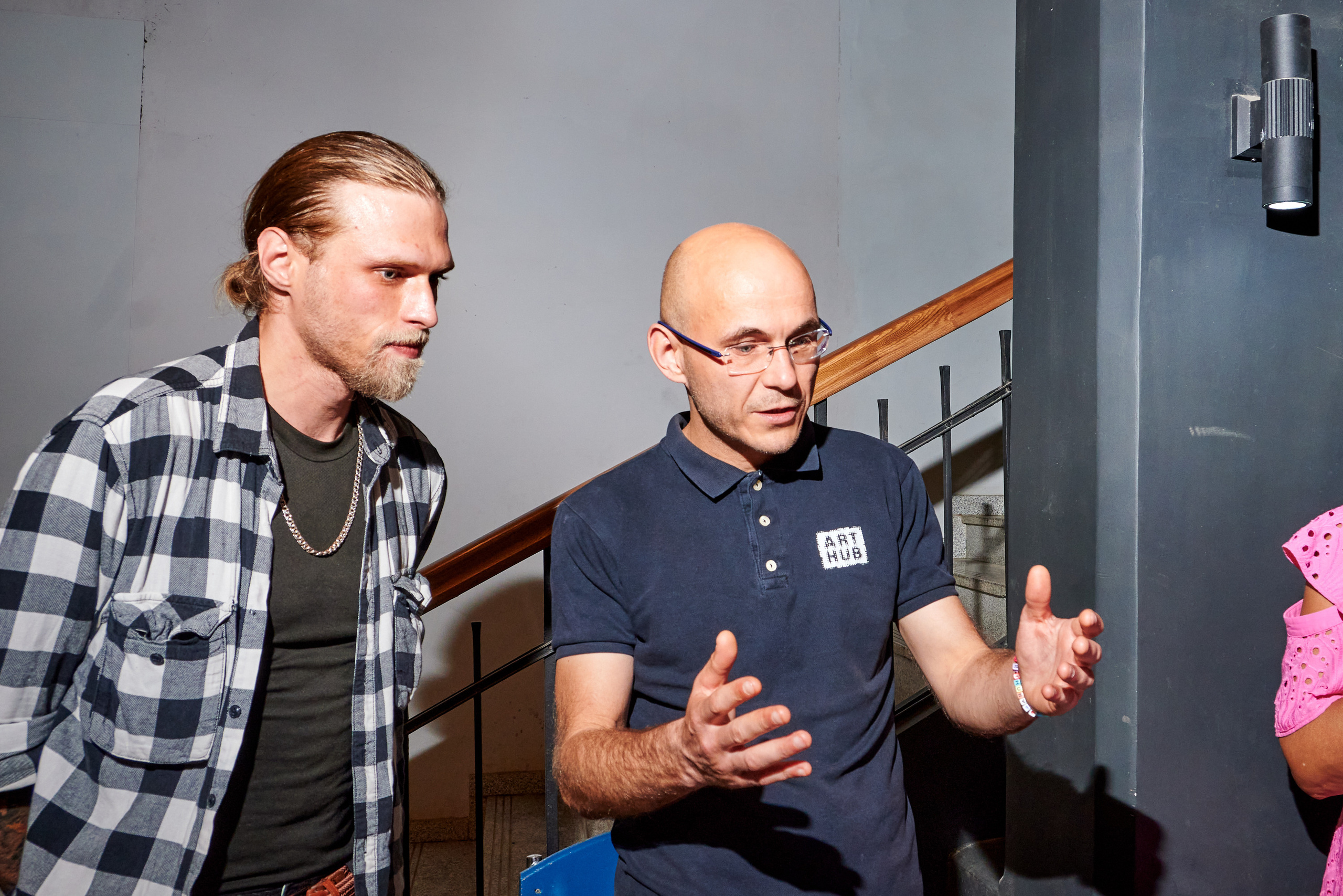 Пластика букв 2.0 открытие в Arthub. Фотограф в Иваново: Каталожная съемка одежды и постельного белья, Wildberries