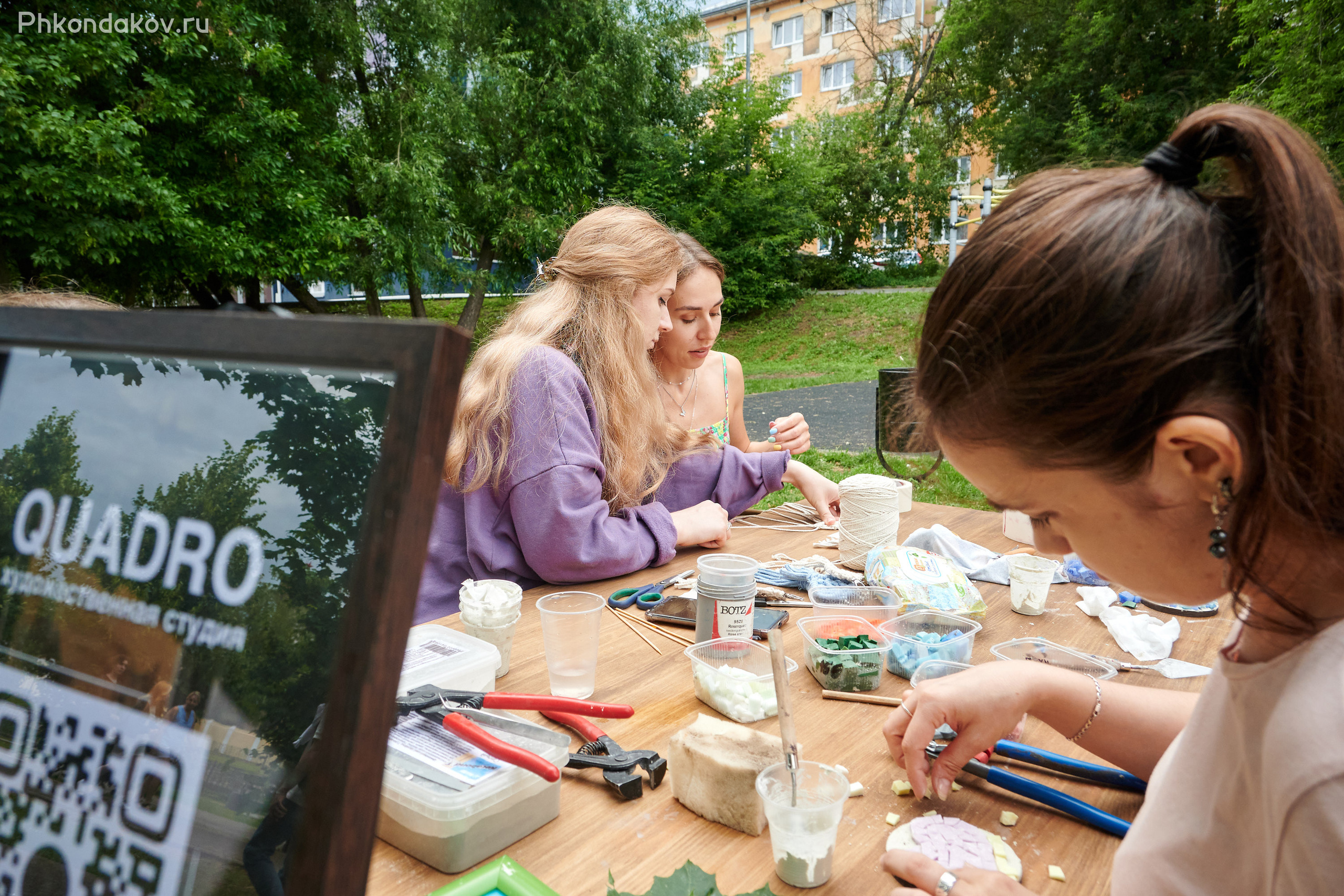 Фестиваль прожектор в иваново 8 июля 2023. Фотограф в Иваново: Каталожная съемка одежды и постельного белья, Wildberries