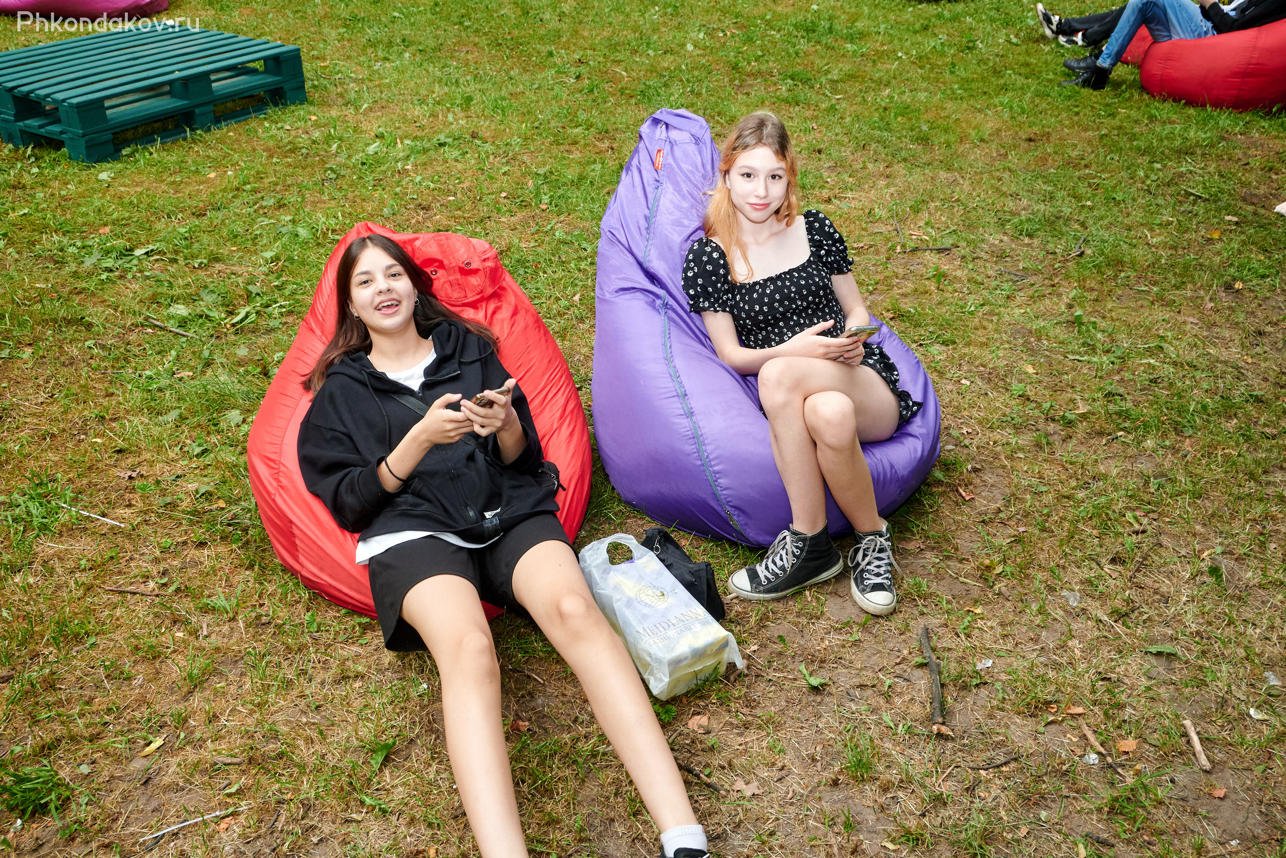 Фестиваль прожектор в иваново 8 июля 2023. Фотограф в Иваново: Каталожная съемка одежды и постельного белья, Wildberries