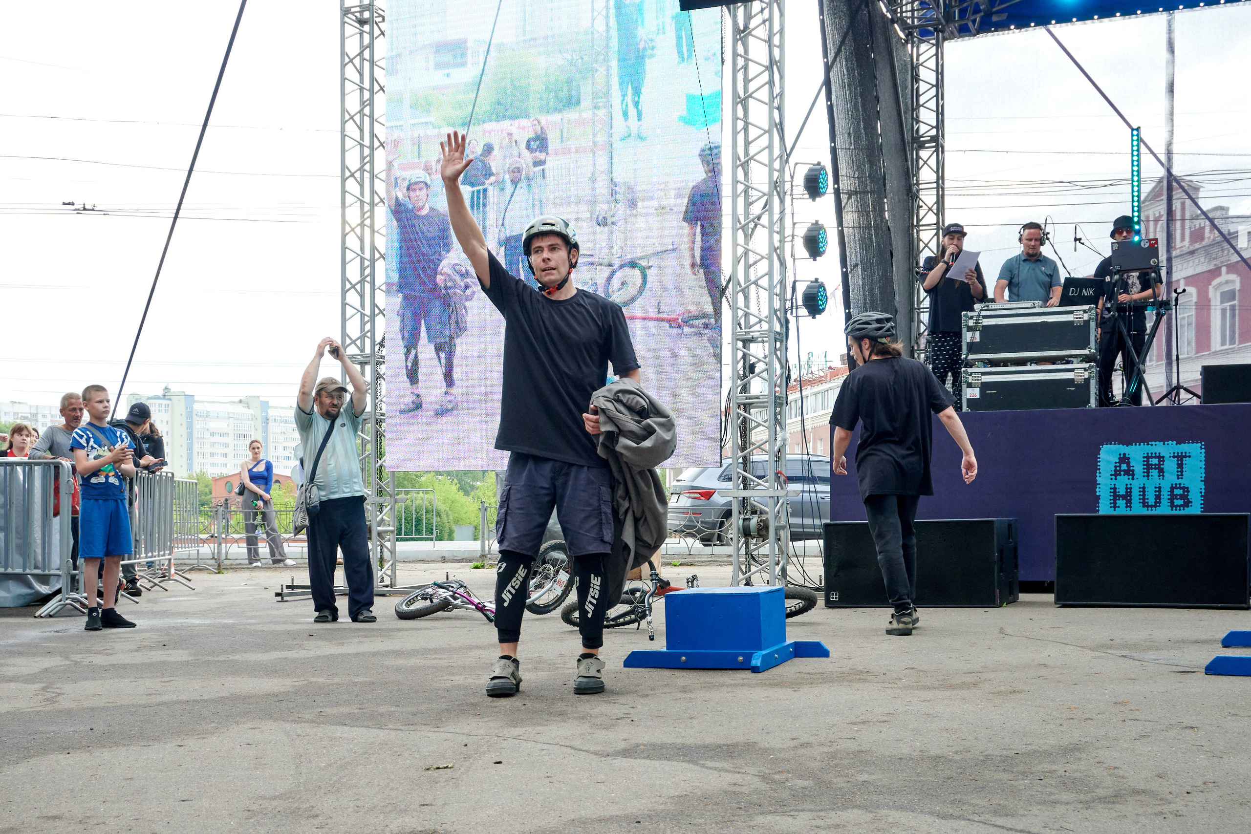 Фестиваль прожектор в иваново 8 июля 2023. Фотограф в Иваново: Каталожная съемка одежды и постельного белья, Wildberries