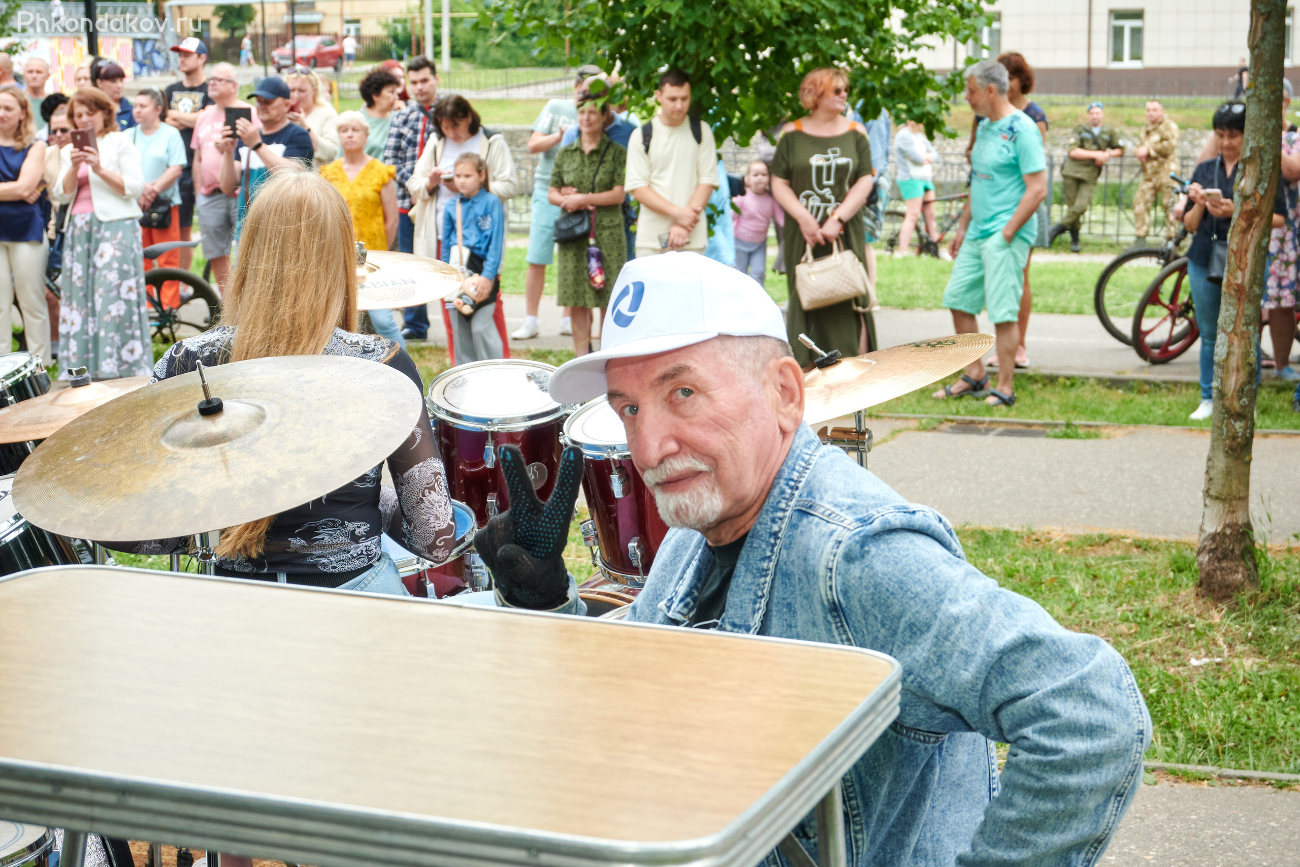 Фестиваль прожектор в иваново 8 июля 2023. Фотограф в Иваново: Каталожная съемка одежды и постельного белья, Wildberries