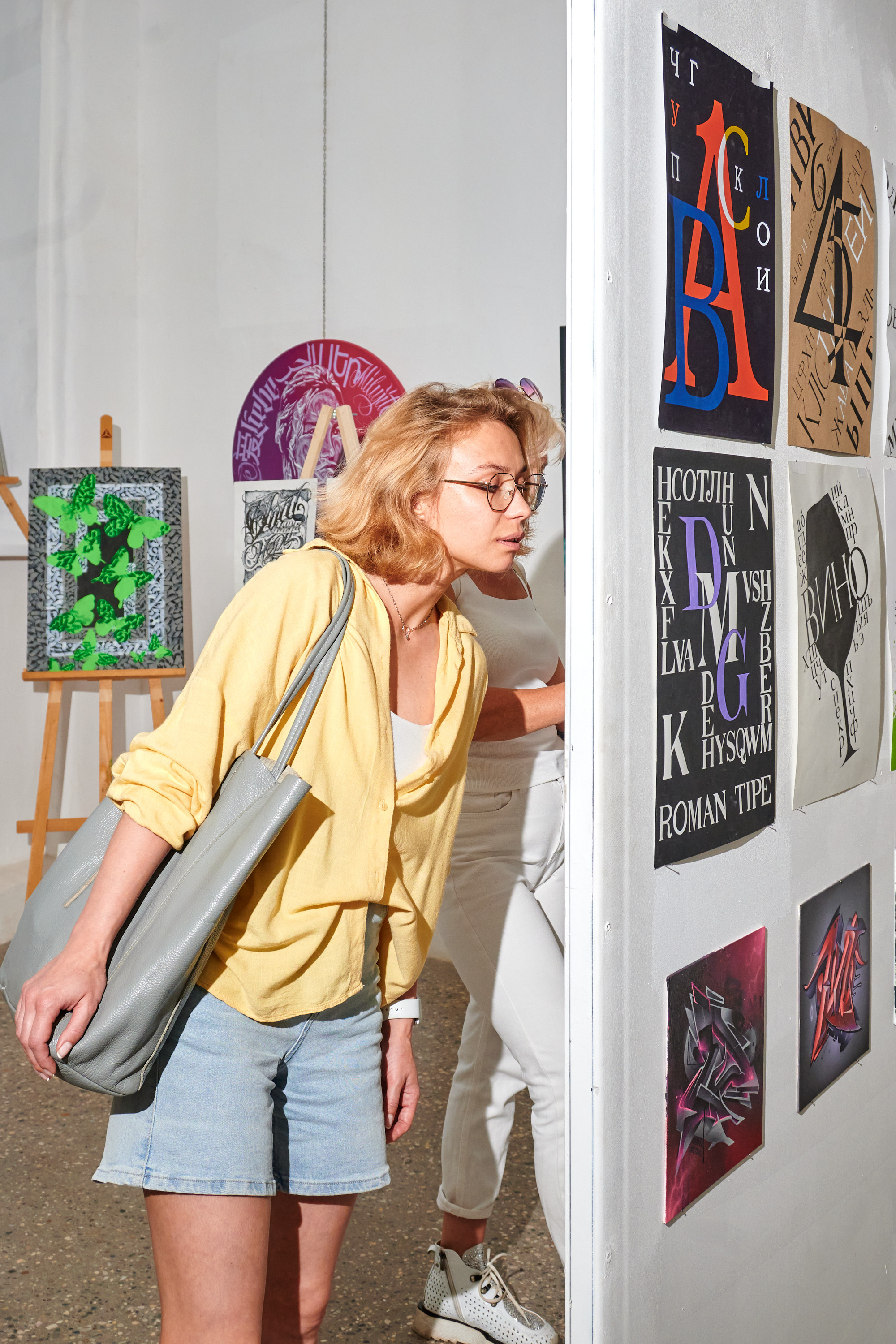 Пластика букв 2.0 открытие в Arthub. Фотограф в Иваново: Каталожная съемка одежды и постельного белья, Wildberries