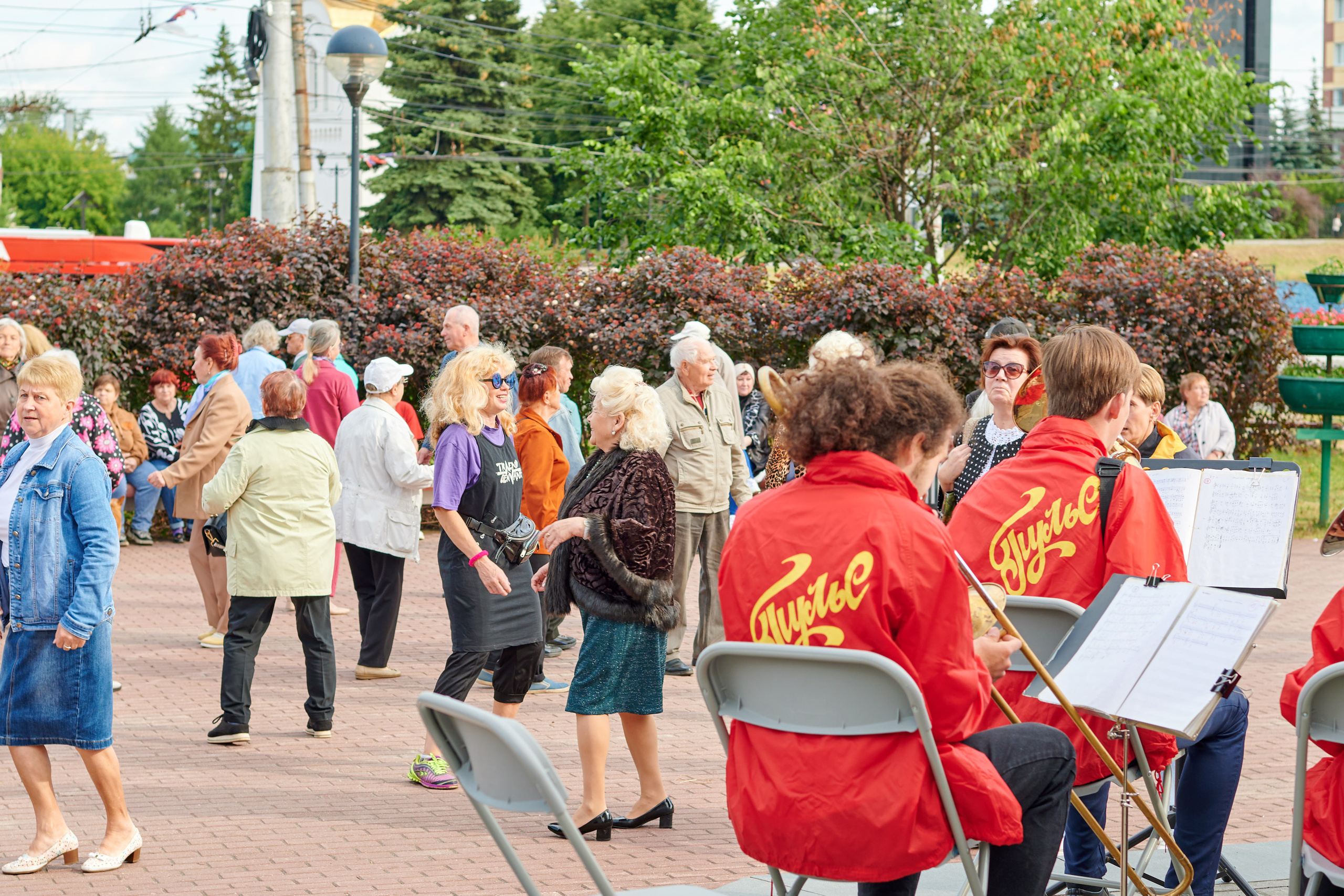 Концерт каждую суббот в иваново. Фотограф в Иваново: Каталожная съемка одежды и постельного белья, Wildberries