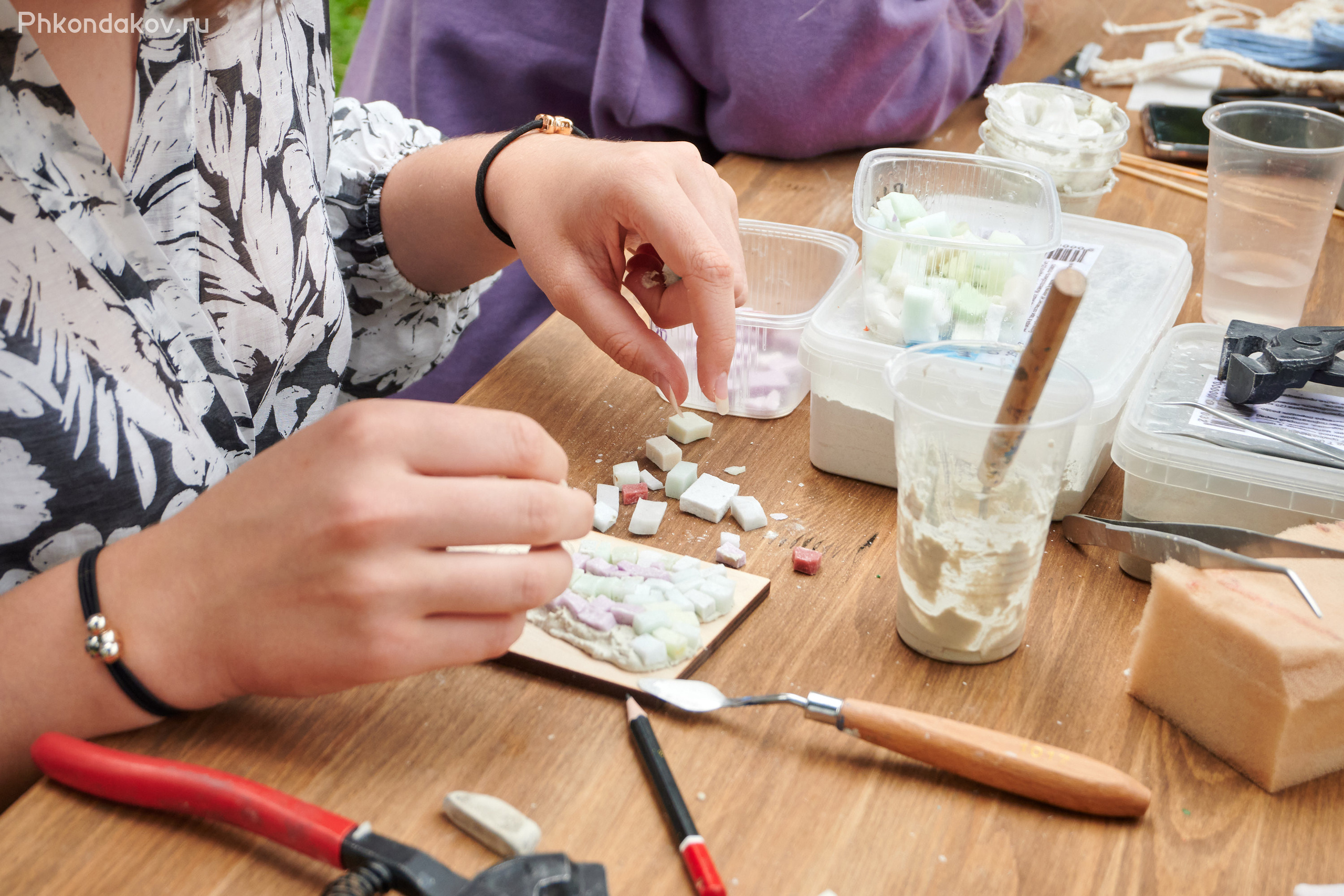 Фестиваль прожектор в иваново 8 июля 2023. Фотограф в Иваново: Каталожная съемка одежды и постельного белья, Wildberries