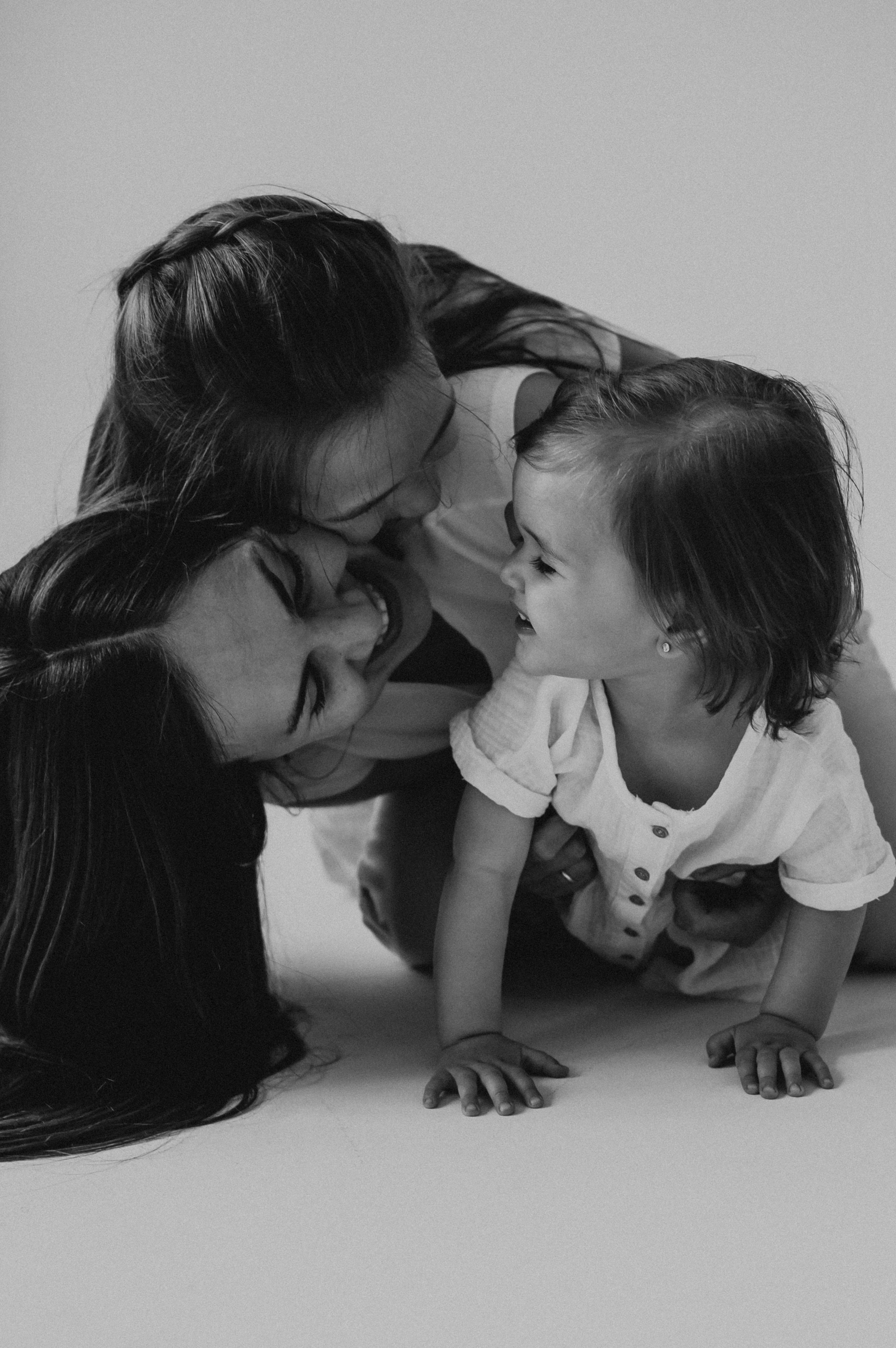 Семейная фотосессия. Семейный и детский домашний фотограф в Тольятти Юлия Вахромова