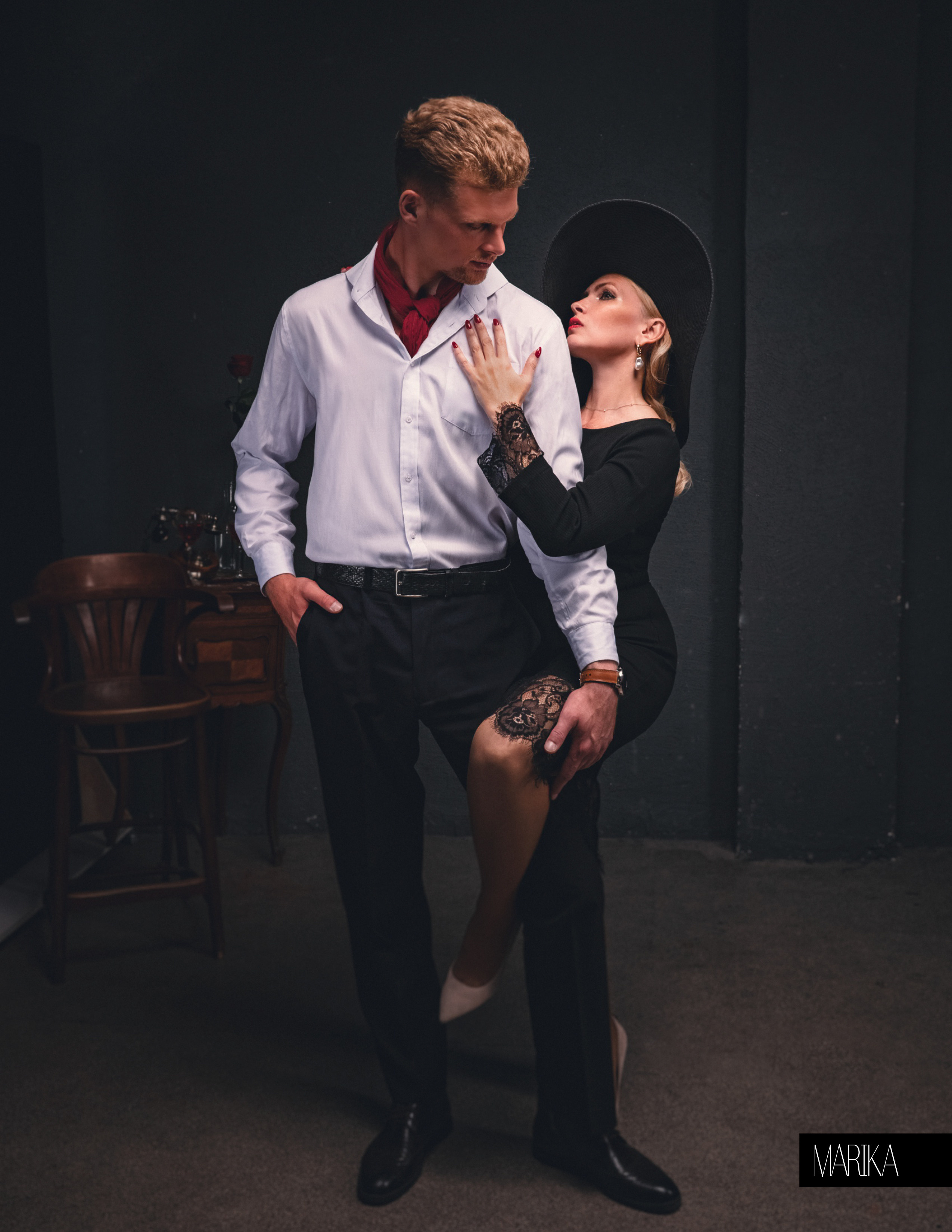 Фотосессия в стиле LoveStory полная романтики и нежности. Фотосессия в Спб в студии, фотограф Панютина Марина